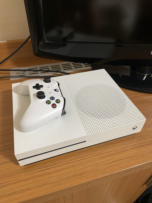 xbox one s 500 гб