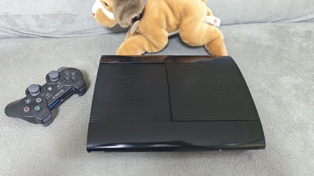 PlayStation 3 super slim 500GB