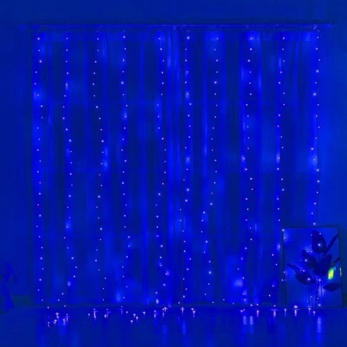 Коледни лампички с 300Led лампи 3 метра на 3 метра