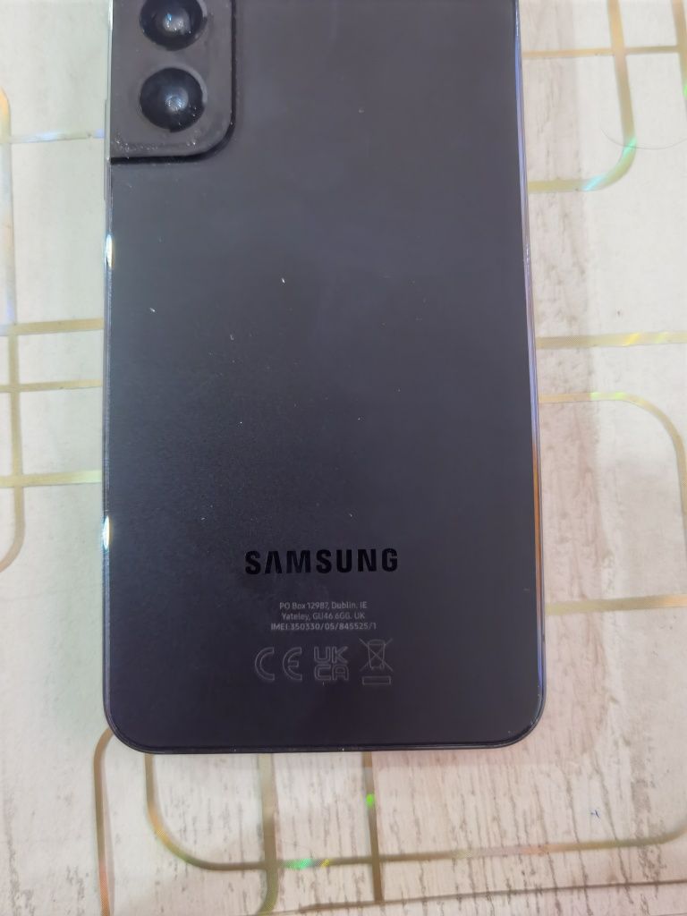 Samsung s22 Перфектен