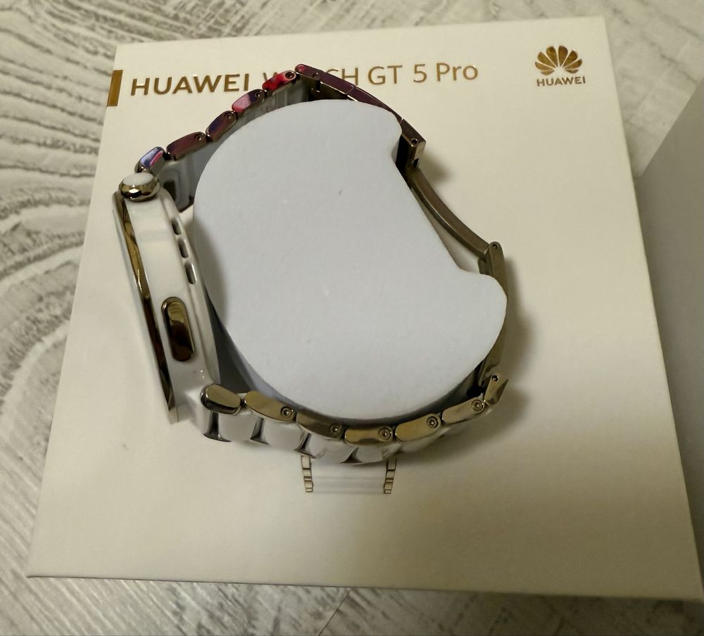 КАТО НОВ Huawei Watch GT 5 Pro White Ceramic 24м. ГАРАНЦИЯ