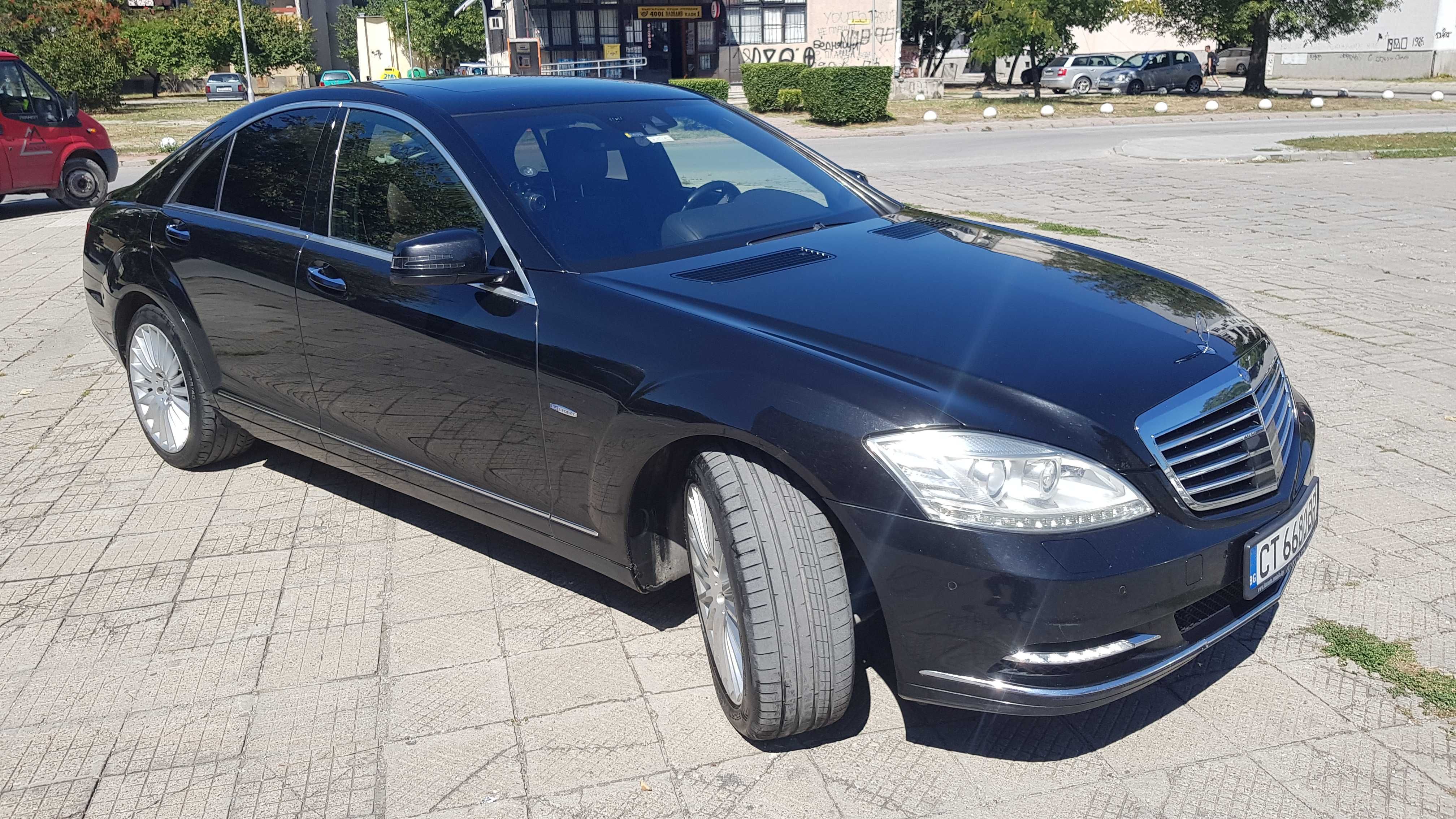 Мерцедес S320, 4x4,всички екстри,2010 г.235 к.с.