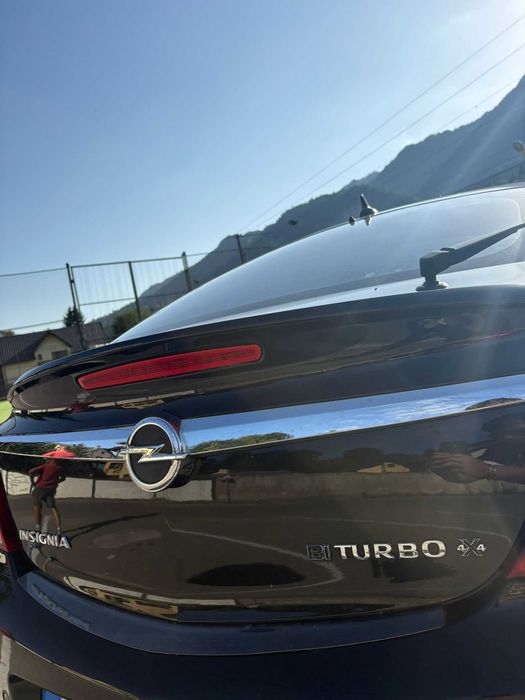 OPEL INSIGNIA LIMOUSINE HB | 2012 | 2.0 Biturbo CDTI | Automata | AWD