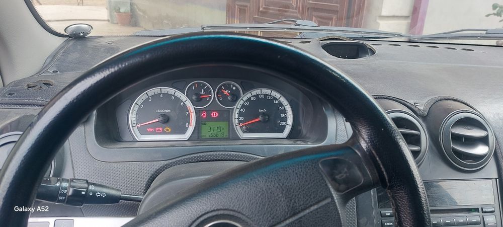 Mashina ideal holatda