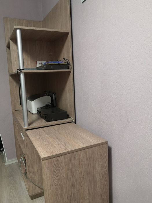 Офис етажерка + бюро