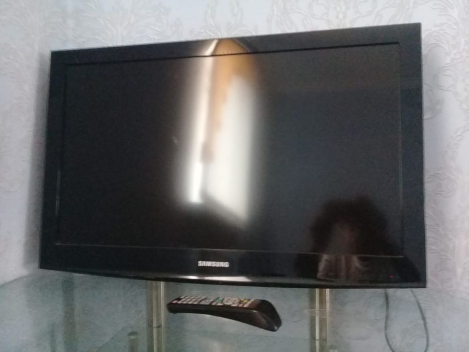 Телевизор 32 дьюим