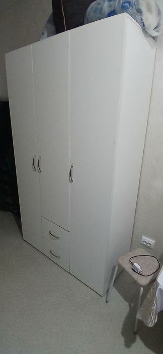 Продам шкаф б/у в отличном состоянии как новый