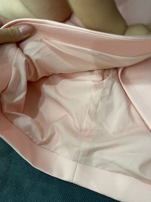 Розова рокля с корсет на Lavish Alice

Пиши
Пазарна цена £120
Нова, бе