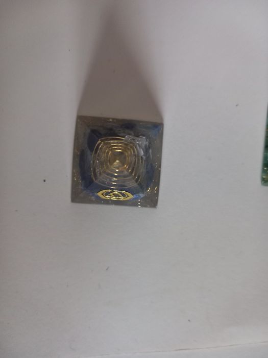 Пирамиди оргонит