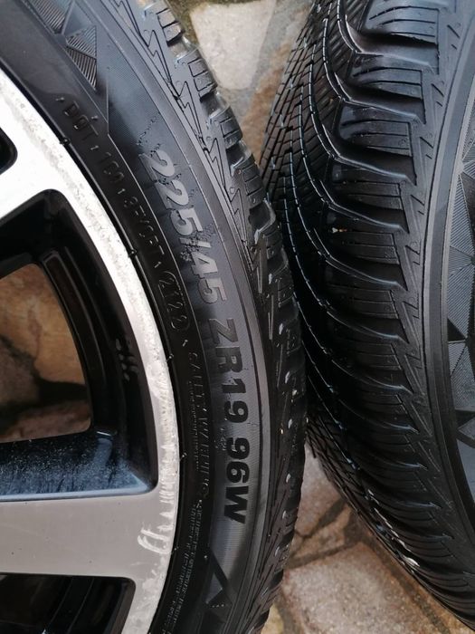 Гуми с джанти за Нисан КАШКАЙ 2015г