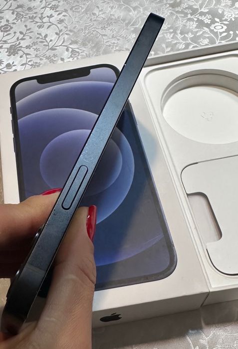 iPhone 12 Black 128 GB