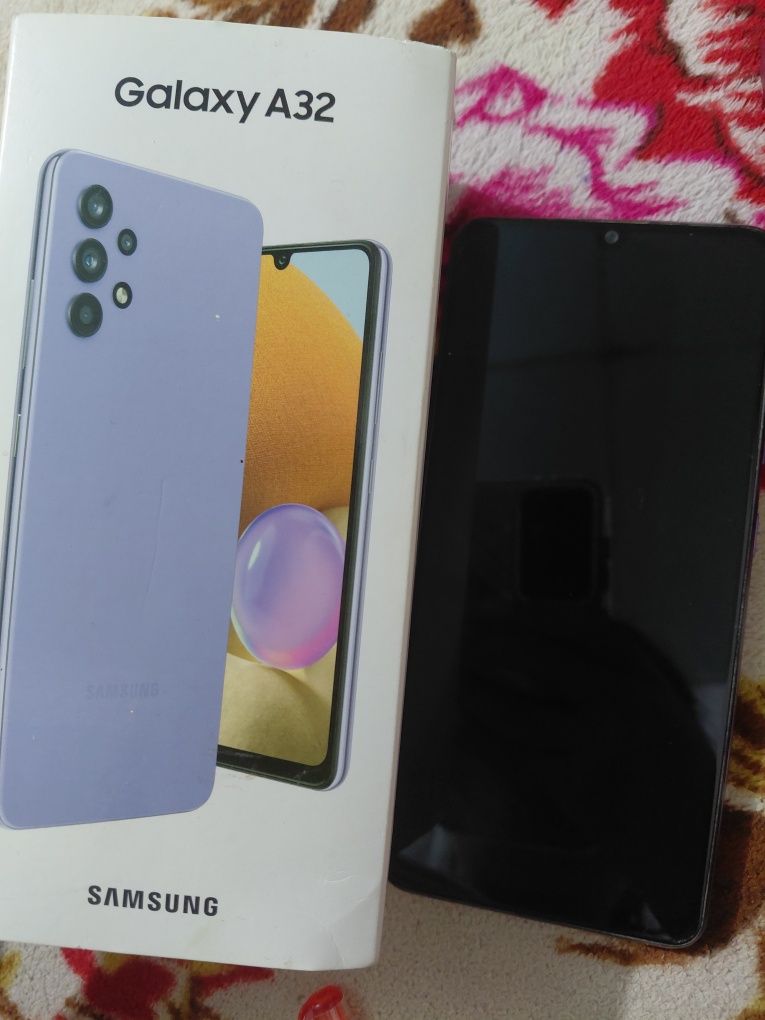 Продается телефон Samsung a32