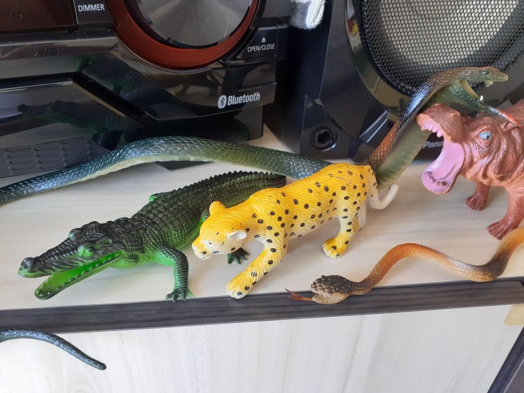 Комплект играчки на животни