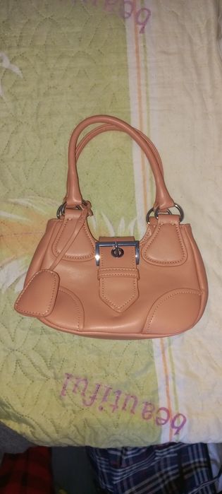 Сумки дамские абсолютно новые