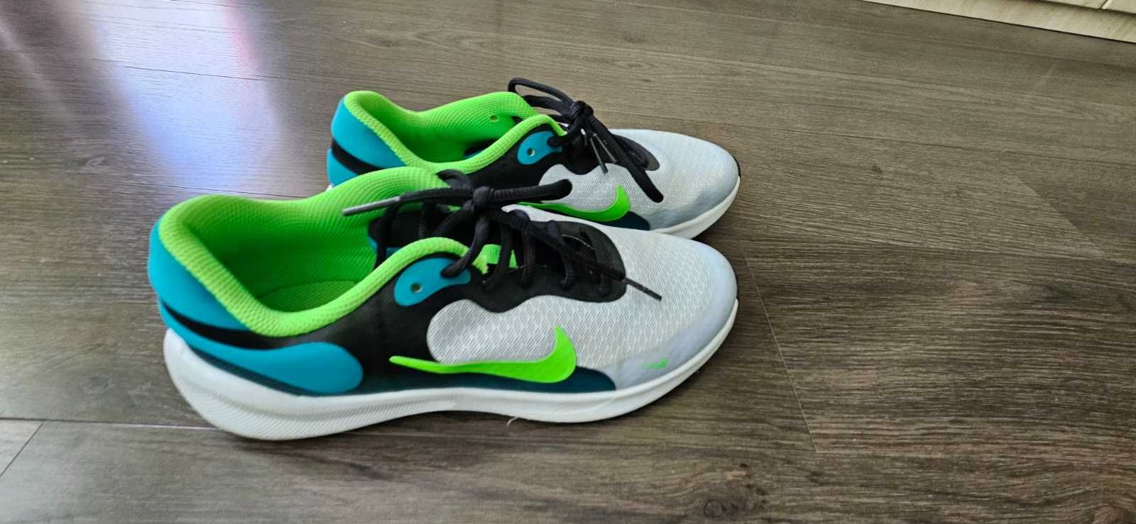 Nike No 37.5 - Маратонки за бягане Revolution 7 (GS) FB7689 005 Сив