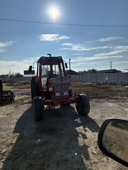 Tractor international 90cp motor in 6 cilindri