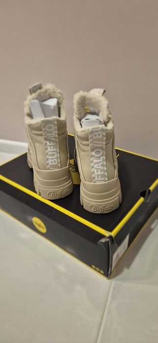 Зимни боти Buffalo