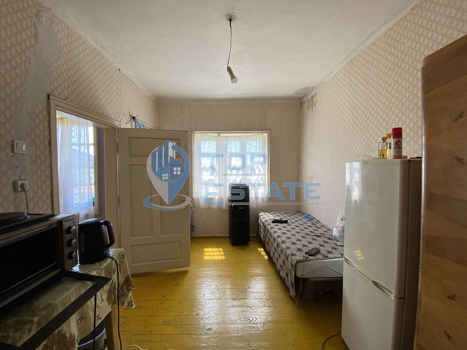 Продава се Къща в с. Лом Черковна, Област Русе - 77 кв.м за 192 €/кв.м - Снимка #2