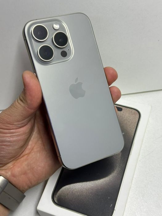 Продам Айфон 15 Про 128г