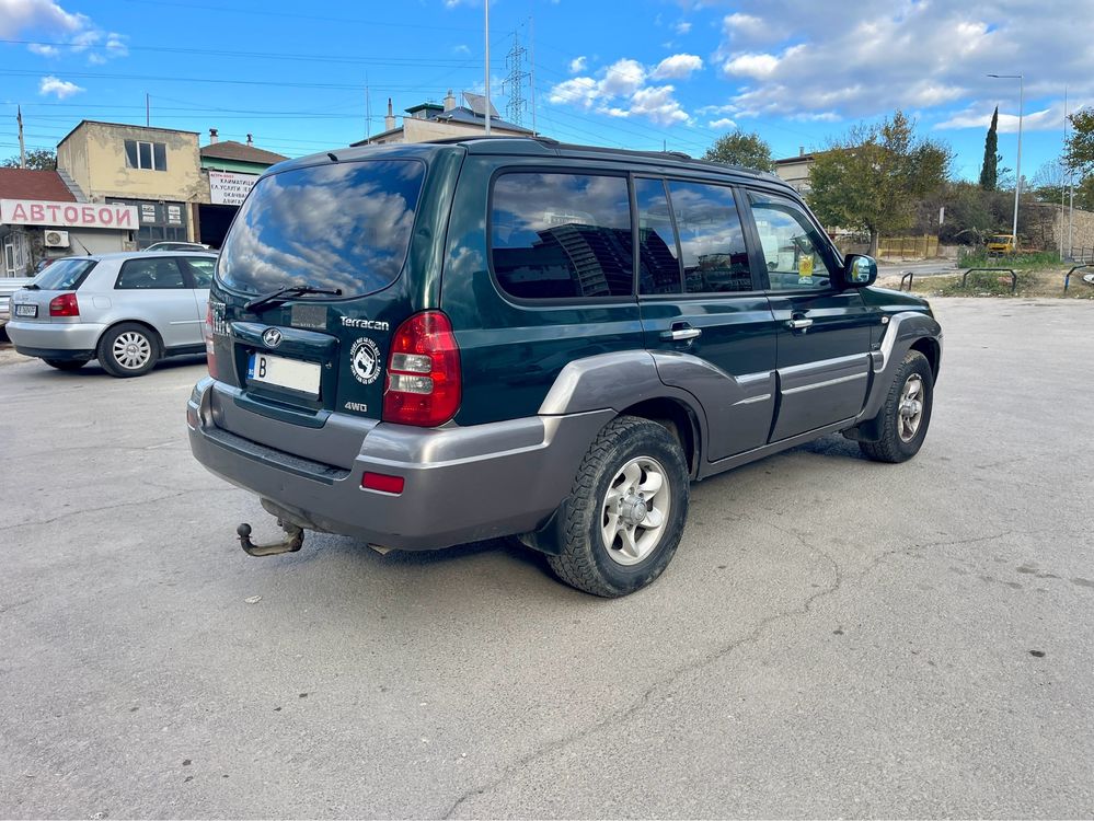 Продавам Hyundai Terracan