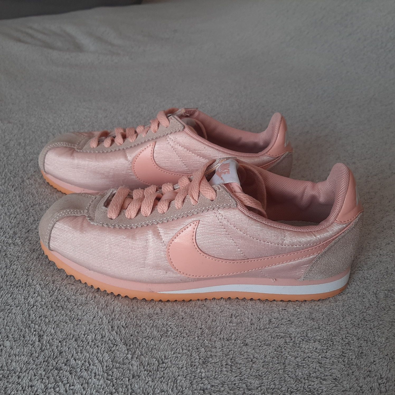 Nike сникърси classic cortez н. 37 , 40 лв