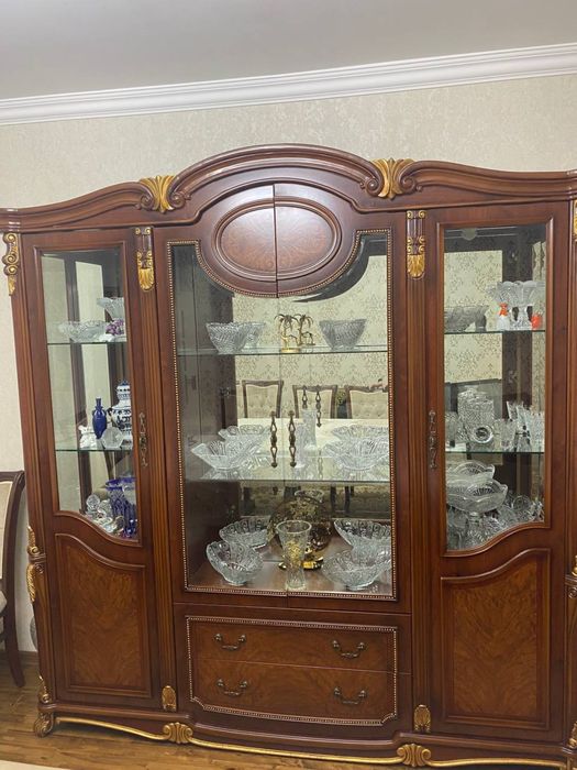 Мебель стенка в хорошем