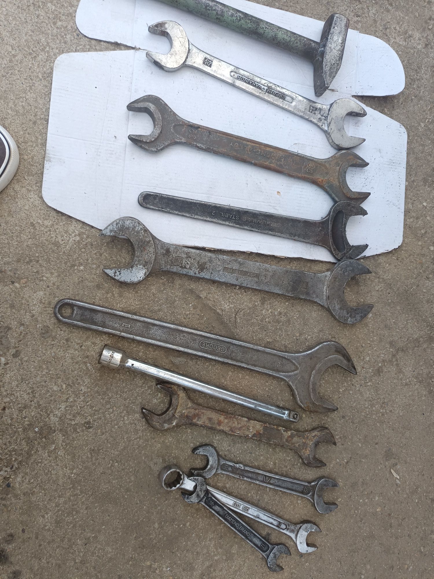 Lot de cheii fixe,prelungitor și ciocan metal turnat
