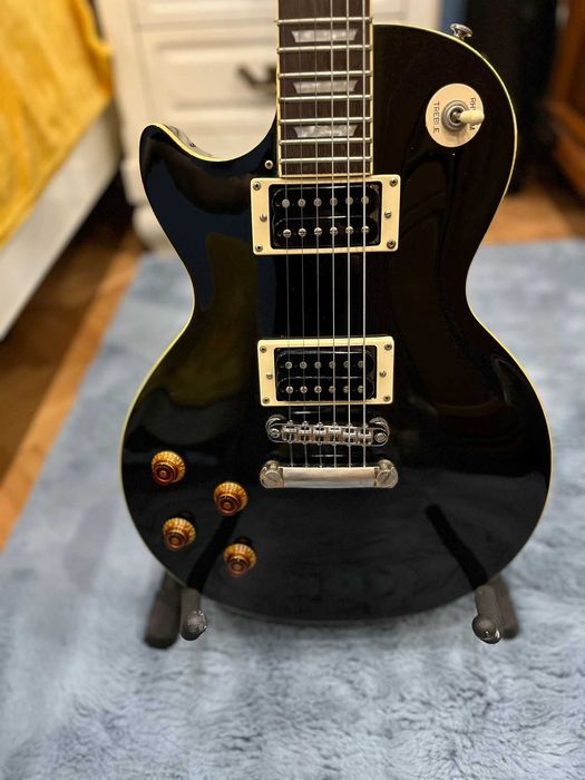 Chiatara electrica Epiphone Les Paul Standard Ebony LEFT HAND