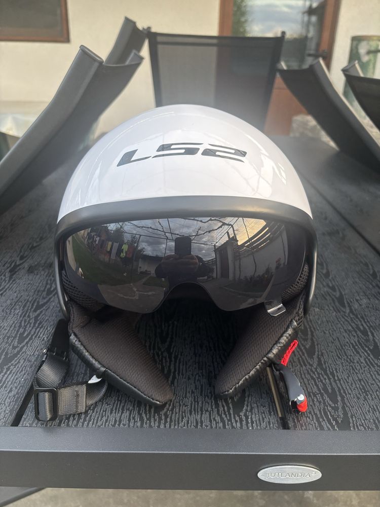 Нова каска LS 2 wave
