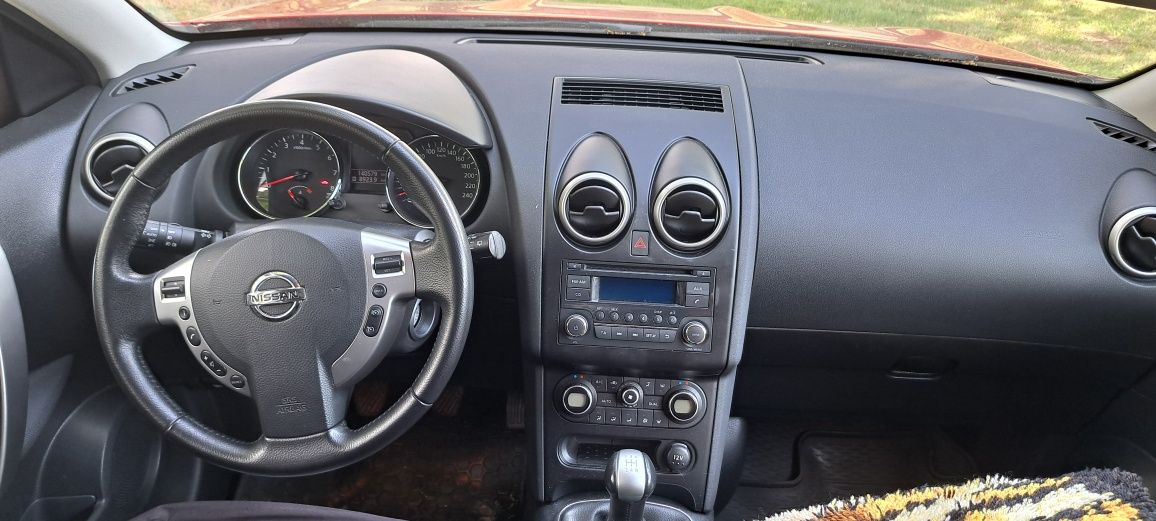Nissan Qashqai / 1.6 benzină / 2011 / Euro 5 / Unic proprietar RO