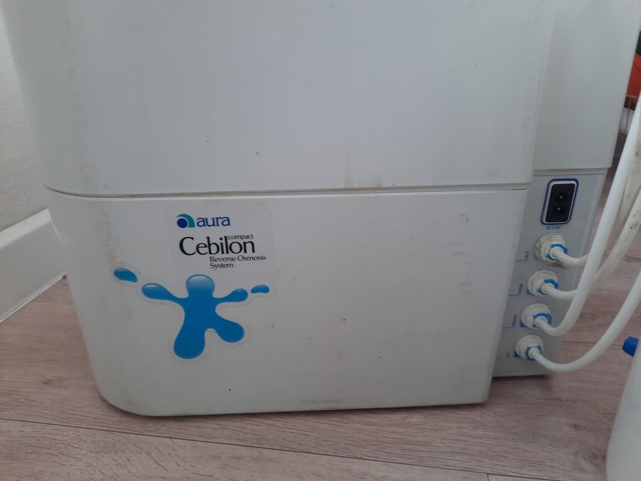 Продам очиститель воды Aura