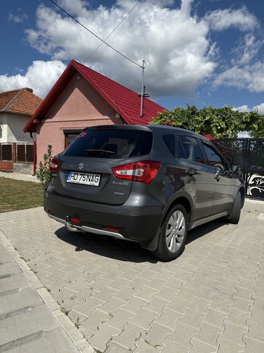 Suzuki SX4 S-Cross Mild Hybrid garantie 5 ani