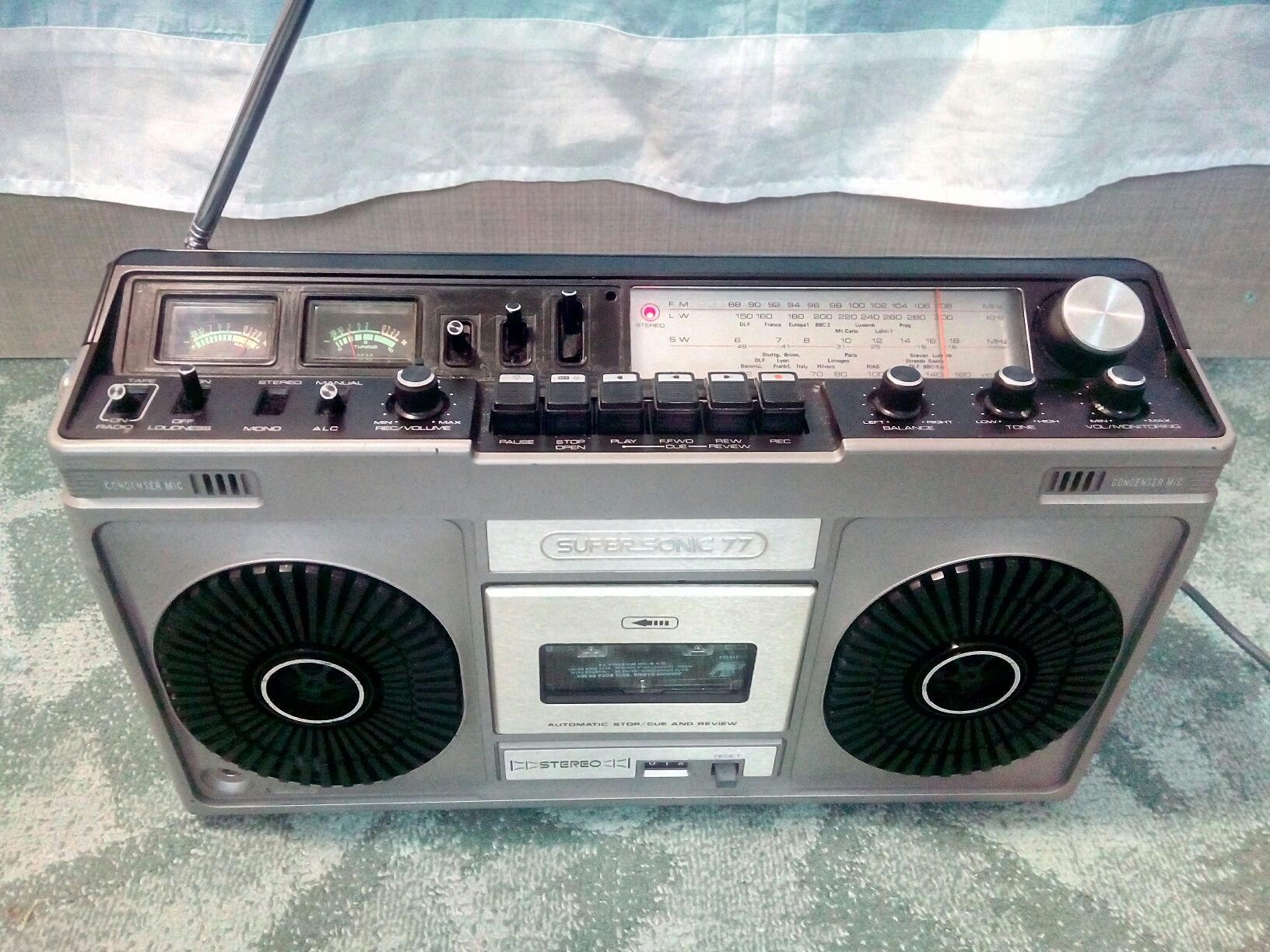 Radio casetofon vechi