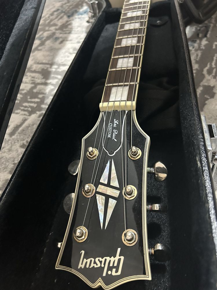 Gibson les paul custom