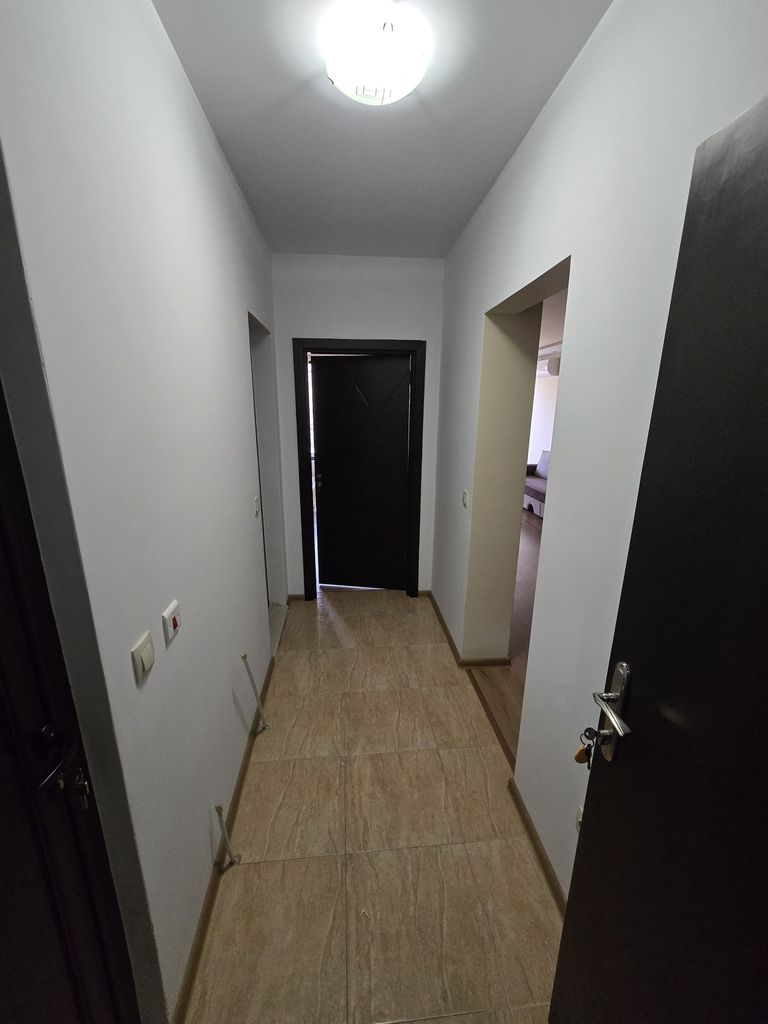 Дава се под наем Двустаен апартамент в Петрич - 70 кв.м за 280.5 € - Снимка #8