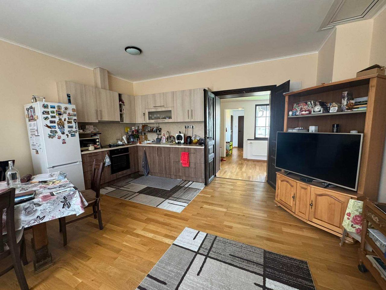 Продава се Къща в Велико Търново, Колю Фичето - 300 кв.м за 913 €/кв.м - Снимка #8