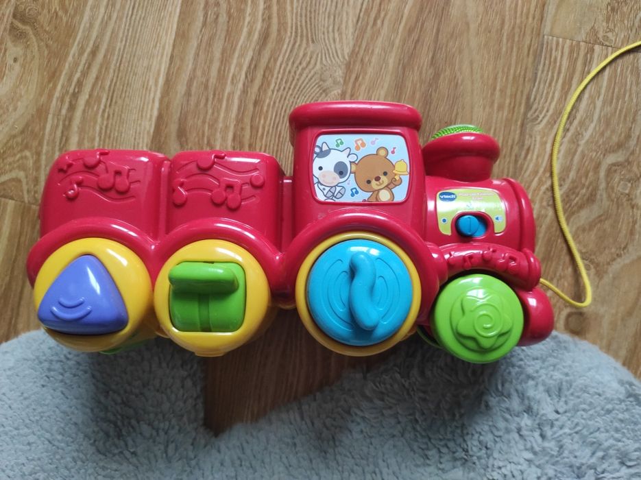 Tren (jucărie interactiva)