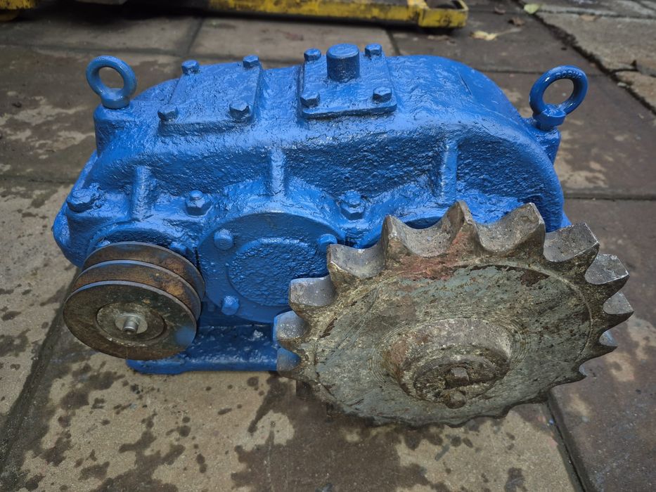 Reductor de turatie,crapator lemn,presa,troliu,ect