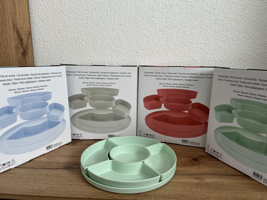 Сервизно плато с отделения 2бр за 10лв