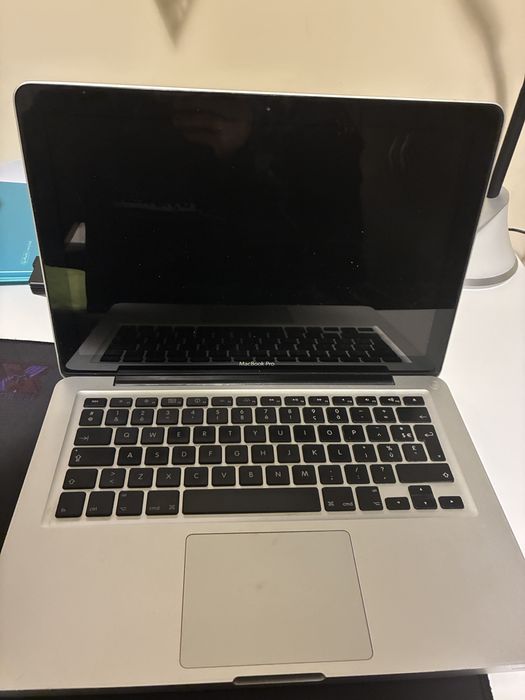 Macbook pro A1278 Defect