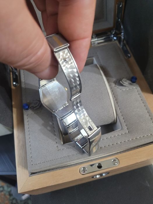 Girard Perregaux Laureato Quartz Chronometer ref. 4265 aur și oțel