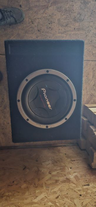Subwoofer pioneer