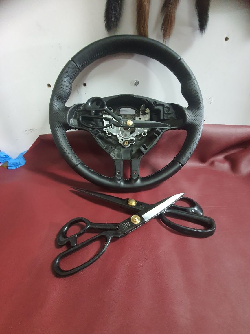 Retapitez plafoane auto, cu piele naturala volane si orice accesoriu