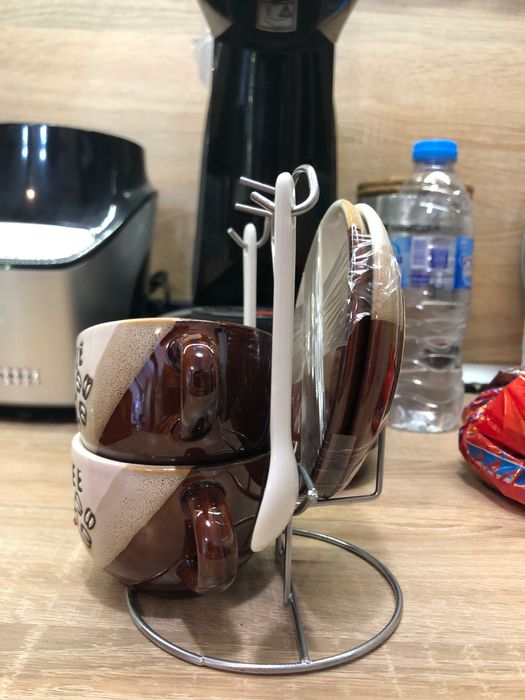 Чашки за кафе с поставка