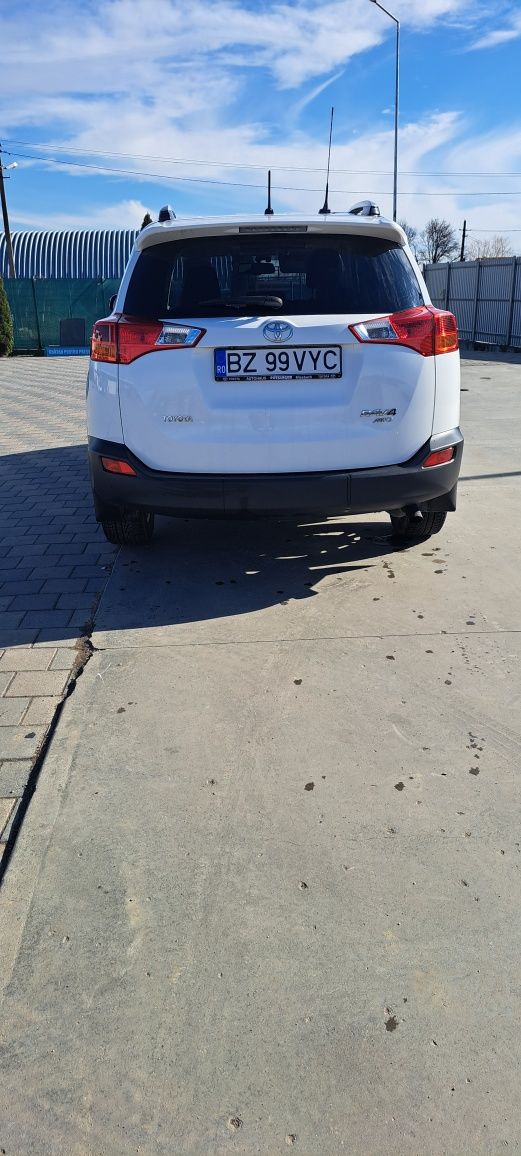 Toyota rav 4 2013