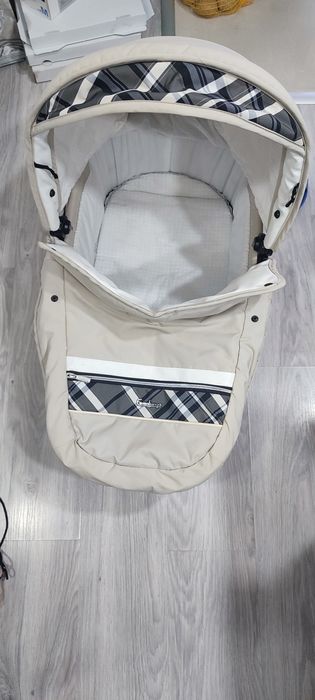 Vand landou pentru carucior EmmalJunga City Bassinet