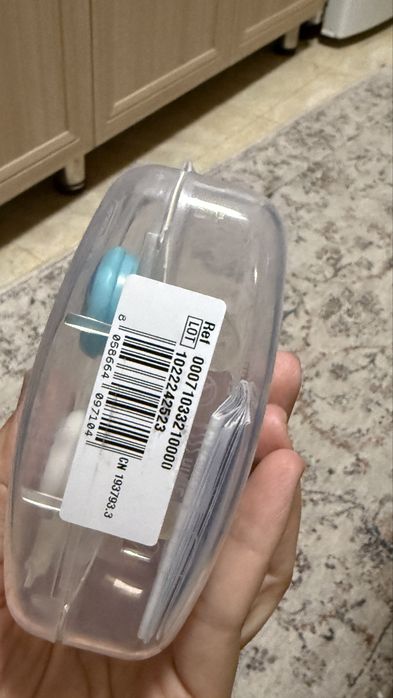 Продаю пустышки Chicco