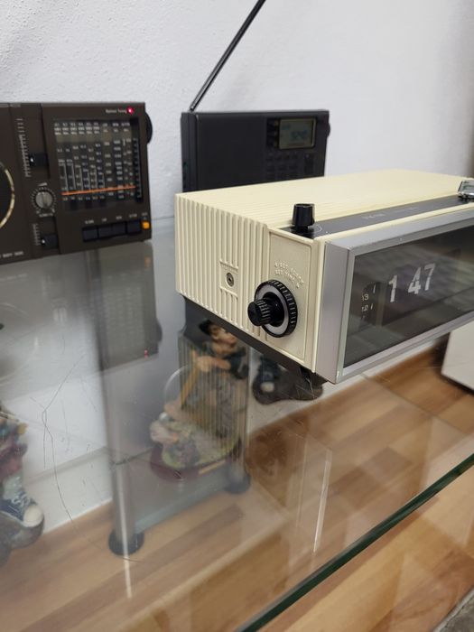 Radio cu ceas Național Panasonic RC-702B
