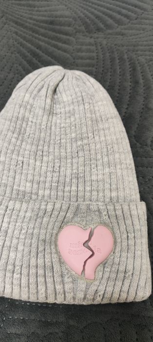 Новые шапочки для девочки