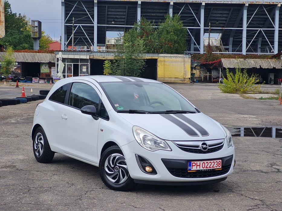 Opel Corsa * 2012 * Automată * 1.2 Benzină MPI - 85 CP * Euro5 * Navi